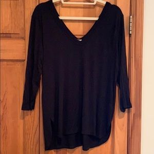 3/4 length sleeve Black Bordeaux V-neck